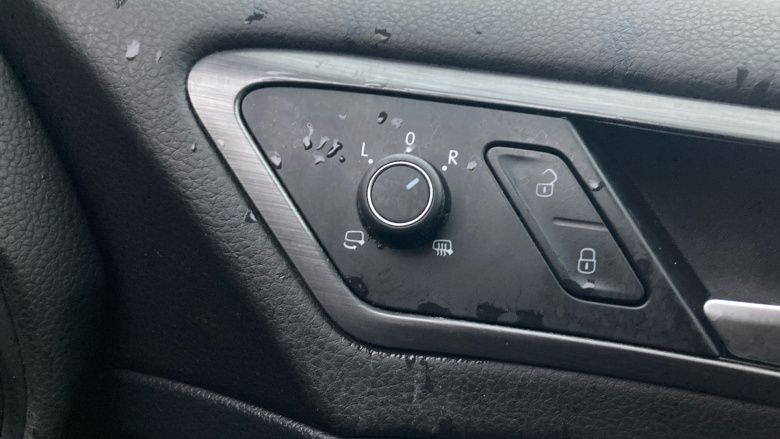 Volkswagen Golf 1.5 TSI EVO SE [Nav] 5dr Petrol Hatchback